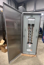 NEMA 4x CUTLER 225 AMP MAIN BREAKER PANELBOARD 480V 277 3p4w STAINLESS 42 SP