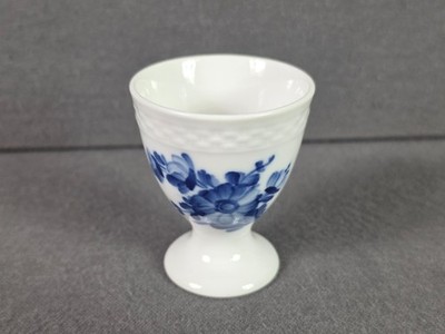 Royal Copenhagen Blaue Blume Eierbecher 8179