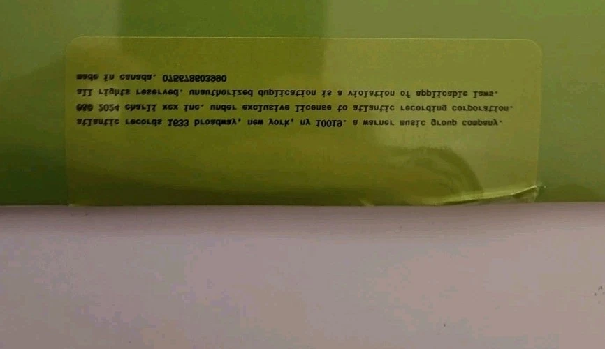 Charli XCX "Brat And Its Completely Different" Factory Sealed! Green vinyl 2 LP - Imagem 3 de 4