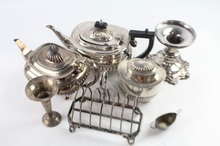 Antique & Vintage Silver Plate Tableware Inc Georgian Style Teapots 2669g