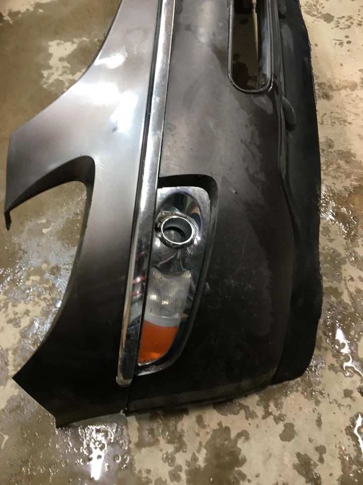 08 BUICK ENCLAVE Front Bumper Assy. - Imagem 3 de 4