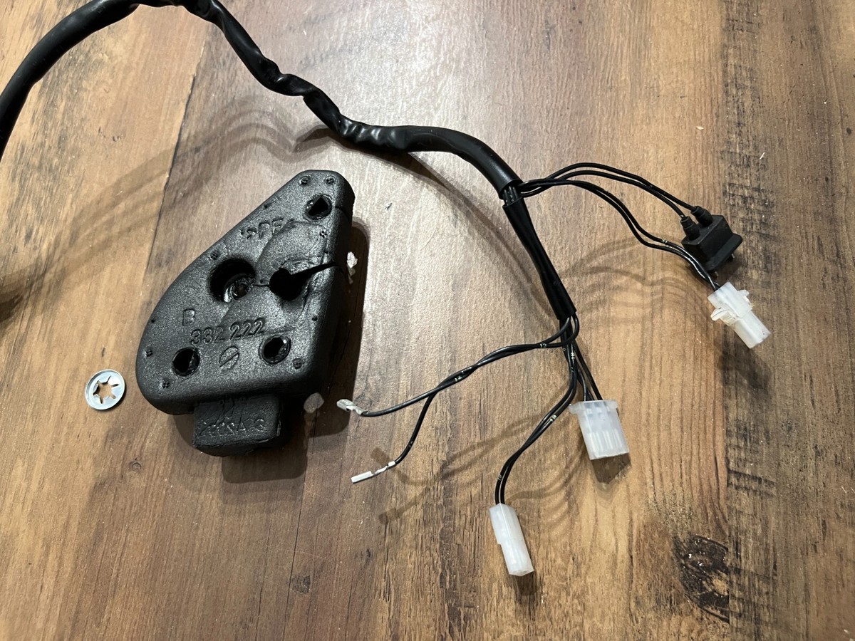 Mercedes CLK class W209 GENUINE Right Mirror Wire for Folding