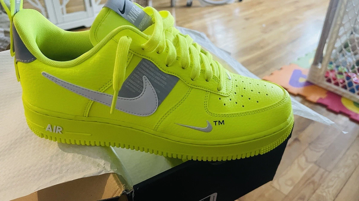 Nike Air Force 1 