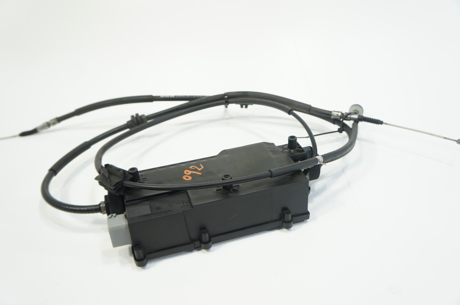 OEM BMW X5 X6 - Emergency / Parking Brake Actuator 6782205 2007 
