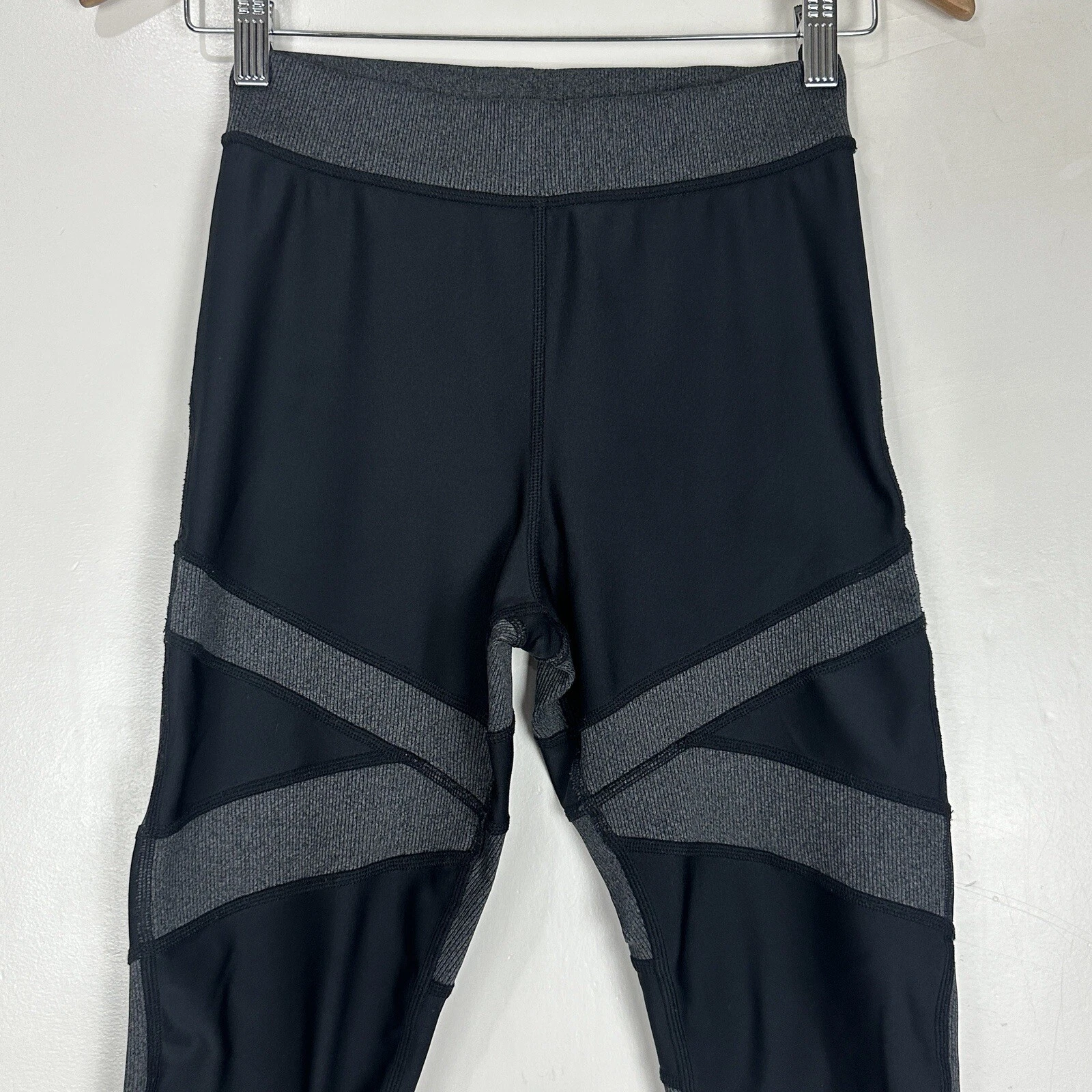 alo-yoga level up airlift high waist ribbed leggings