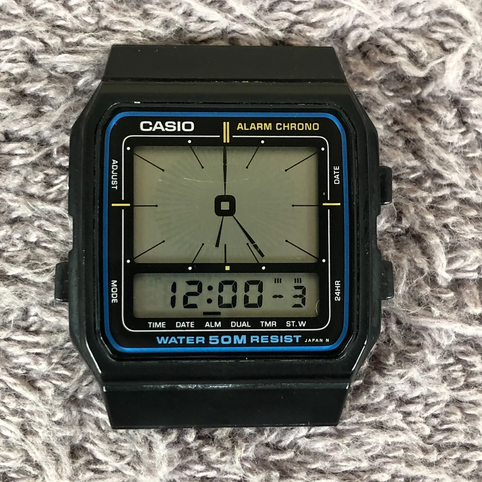 Vintage 1985 Casio Men AE-11W Multifunction Quartz Analog Digital 32mm Watch - Image 2 of 4
