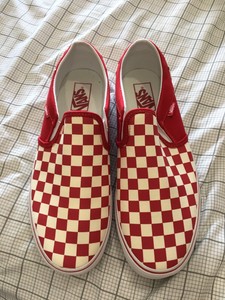 red asher vans