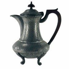 Arts Crafts Pewter Jug Trafalgar English Hand Beaten HP Co h20cm c1890