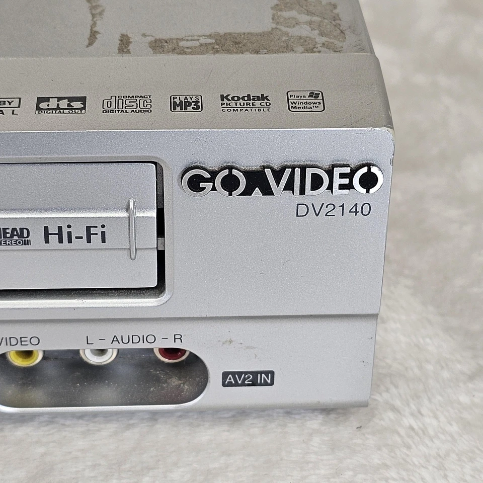 Vintage GoVideo DV2140 DVD VCR Combo Player Silver 4-Head Hi-Fi Progressive - Image 2 of 4