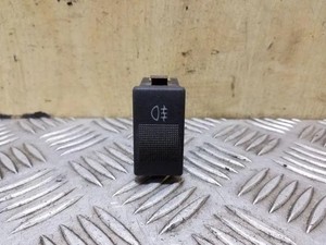 AUDI A4 8D2, B5 Nebelscheinwerferschalter 4D0941563A 1.60 Petrol 74kw 26151581