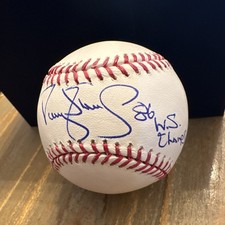 Signed Steiner Sports Authentication 1986 Wor...