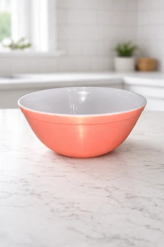 Pyrex 403 Pink Mixing Bowl 2.5 QT Vintage Mid-Century Solid Color