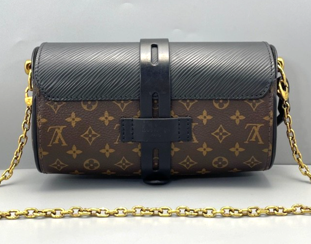 Louis Vuitton Monorgram Lock Chain Strap Shoulder bag Brown Black