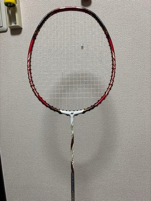 YONEX VOLTRIC 80 badminton racket 771039