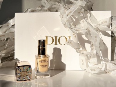 Dior Prestige La Nectar Premier Intensive Revitalizing Serum 0.17oz 5ml + Card