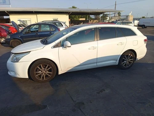 Piloto Trasero Derecho para TOYOTA AVENSIS CROSS SPORT (T27) Executive 562160 - Imagen 8 de 9