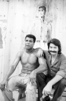 Muhammad Ali with celebrity artist LeRoy Neiman at his train - 1973 Old Photo