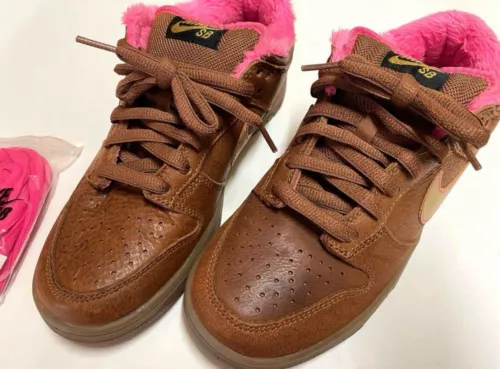 Size 7 Nike SB Dunk Low Gibson Guitar Case 313170-271 NO BOX Authentic [NEW]
