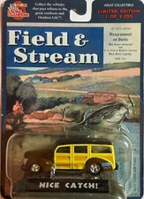 1999 Racing Champions Field & Stream Nice Catch  1940 Ford Woody  1:64  Die-Cast