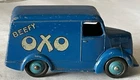 ORIGINAL VINTAGE DINKY 453 TROJAN 15cwt VAN “BEEFY OXO “.