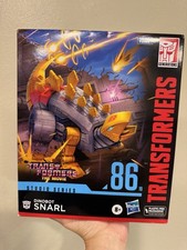 Transformers Studio Series 86-19 Leader Class Dinobot Snarl MISB
