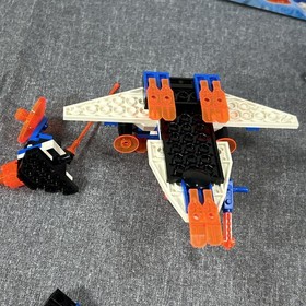 LEGO System Ice Planet 2002: 6879 Blizzard Baron  w/Box+Manual +Mini Figure nice