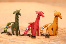 Leather Giraffe Keychain – Handmade Safari Animal Bag Charm Gift