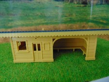 Hornby ~ R500 Station Halt ~ OO Gauge REF68473