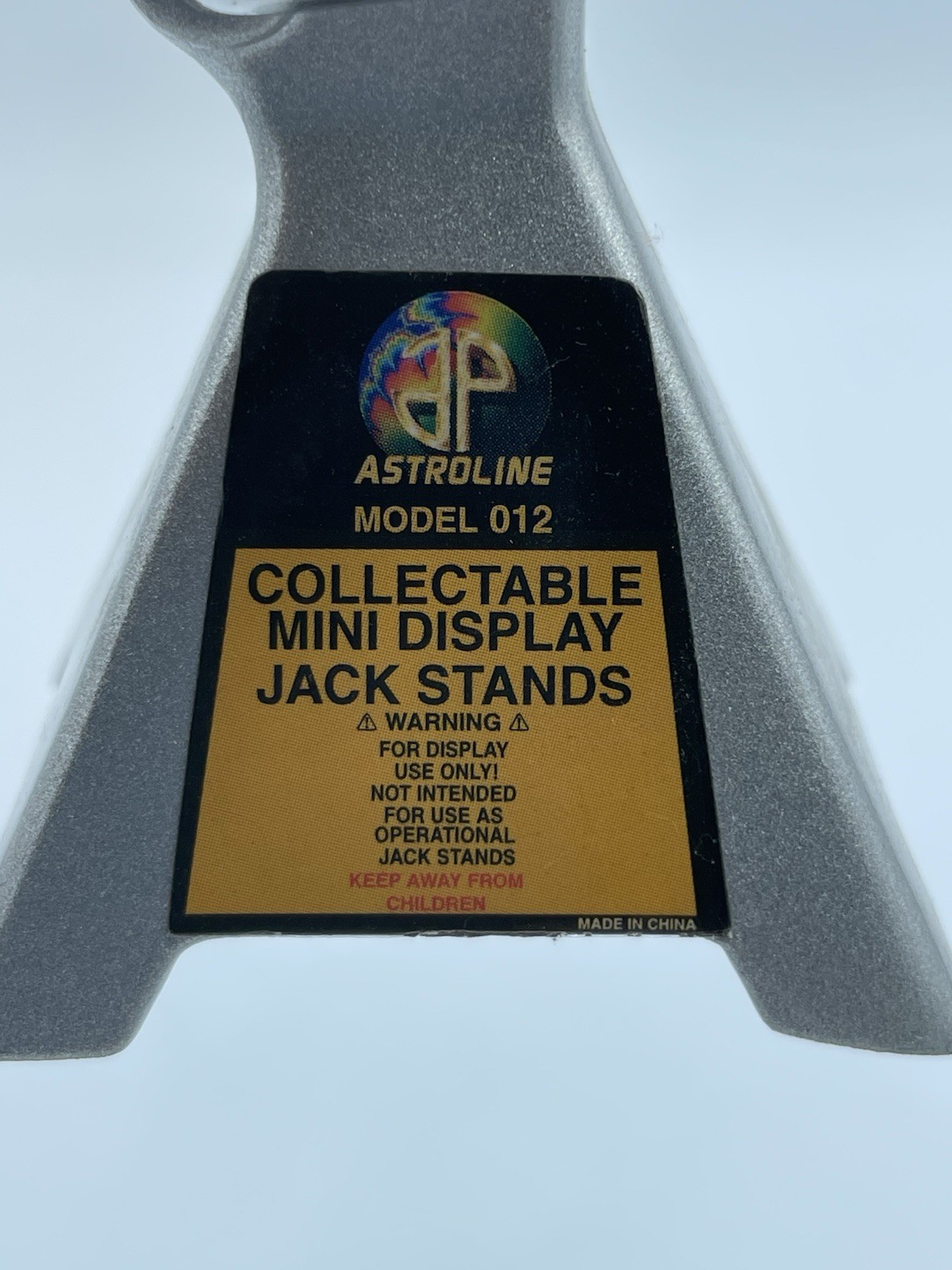 Jack Stands Mini Display Collectable Astroline Model 012 Miniature Set Of 2 Box