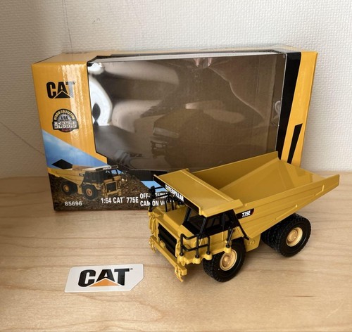 CAT 775E Off-Highway Truck Hybrid 1/64 Scale, Collectible, Excellent Condition