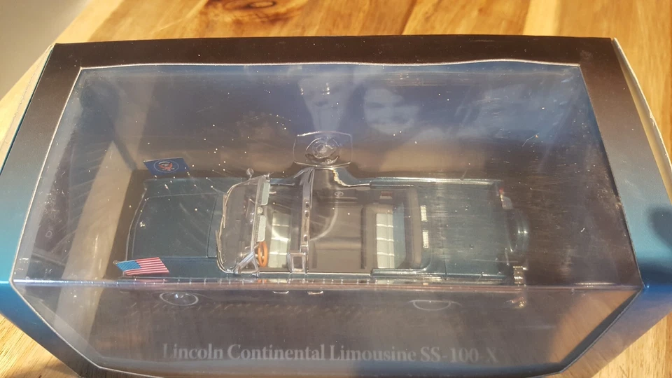 lincoln continental limousine SS-100-X 1/43 atlas - Photo 4/4
