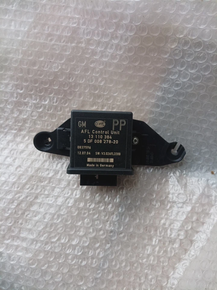 CENTRALINA LUCI OPEL Astra H GTC GM 13110384   - Immagine 2 di 2