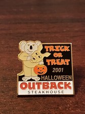 Outback Steakhouse 2001 Halloween Trick Or Treat Koala Kangaroo Lapel Hat Pin