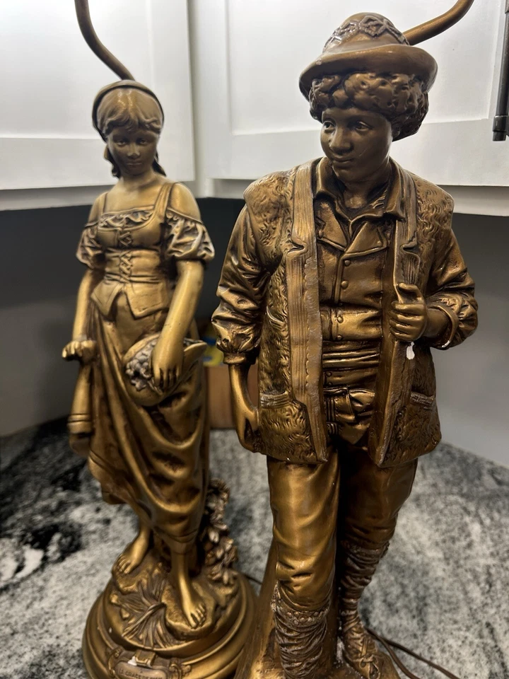 Vintage French Pair Figurine Lamps Provincial 1930s Night Figural Lamps Gold - Image 4 of 4