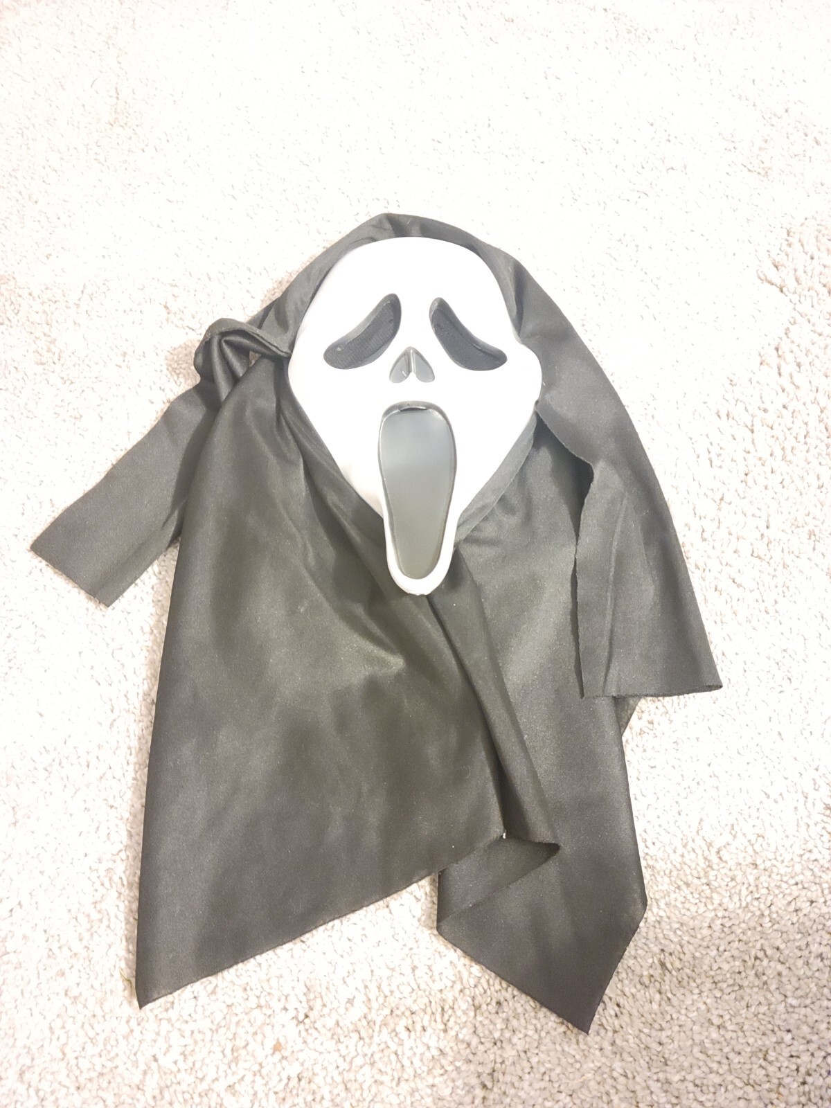 Easter Unlimited Scream Ghost Face Mask Halloween eBay