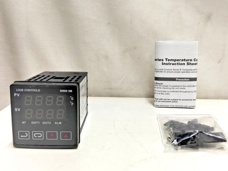 DWYER INSTRUMENTS – LOVE CONTROLS – 16B-33 – TEMPERATURE AND PROCESS CONTROLLER - Image 2 of 4