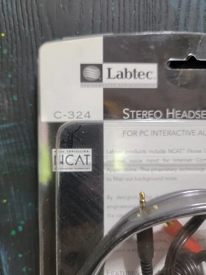 Genuine Labtec (C-324) Grey and Black Wired Headphones Boom Microphone Sealed - Image 3 of 4