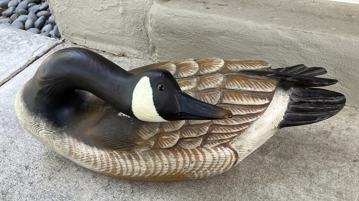 Large Canada Goose 22