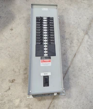 General Electric 200A x 30-SPACE Class CTL THHQB Breaker Panelboard. USED