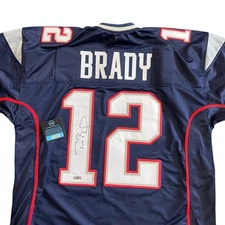TOM BRADY SIGNED New England Patriots JERSEY #12 Autographed COA HOLO