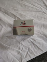 FitLine Skin 4ever anti-aging cream. It is a rich 24-hour facial care product