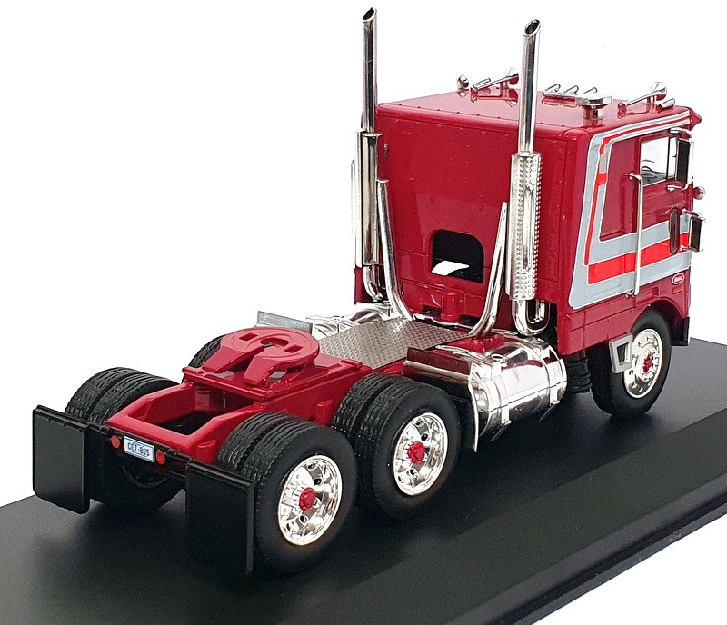 Ixo Models 1/43 Scale TR024 - 1979 Peterbilt Pacemaker Truck - Red