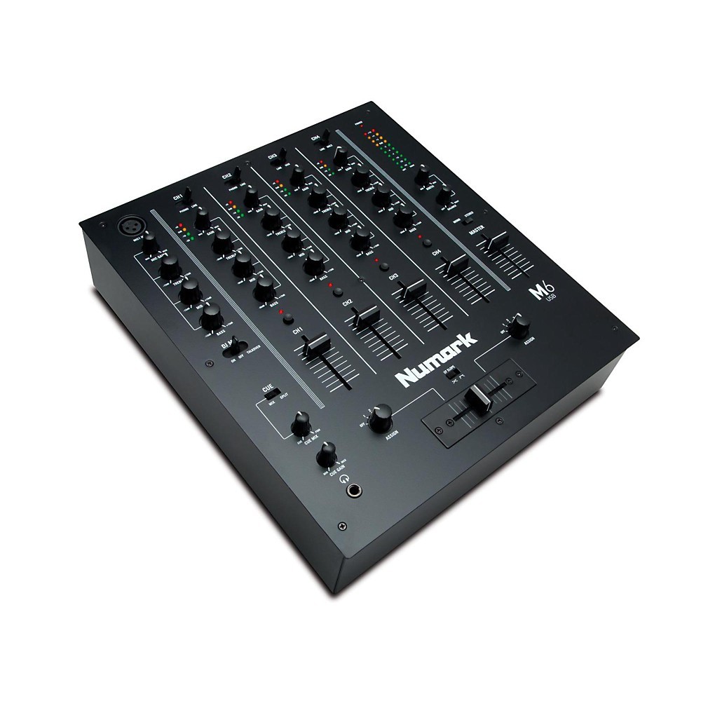 4-канальный DJ-микшер Numark M6 USB 34490₽