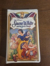 Walt Disney Snow White and The Seven Dwarves Animated VHS Clamshell New Sealed