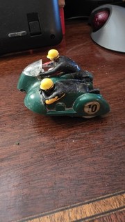 SLOT CAR TRIANG SCALEXTRIC MM/B1 MOTORCYCLE SIDECAR TYPHOON #12 AMARRILLO T YP 1