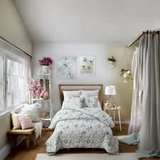 King Size Quilt Bedding Set Reversible Floral Print Coverlet Lightweight Comf...