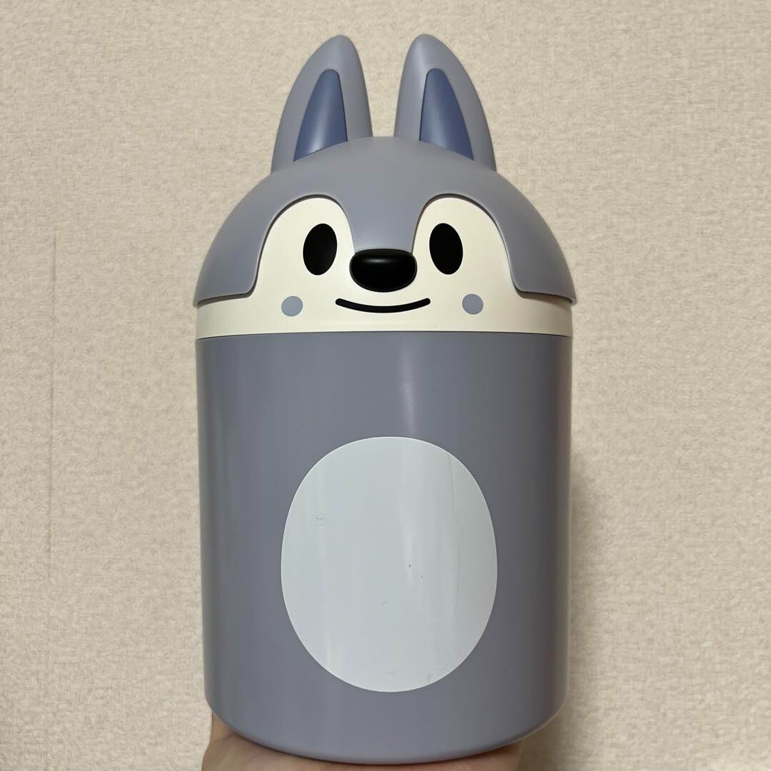 ウルフチャン ゴミ箱 skzoo wolfchan desk trush bin Stray Kids SKZOO [THE VICTORY] Desk Trash BIN Official Merch