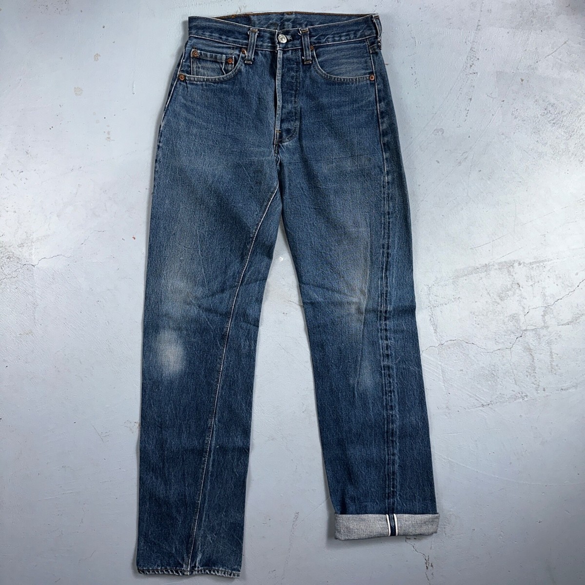 Levis 501 Vintage 80s Redline Selvedge USA XX Jeans Med Wash Levis 501 Vintage 80s Redline Selvedge USA XX Jeans Med Wash