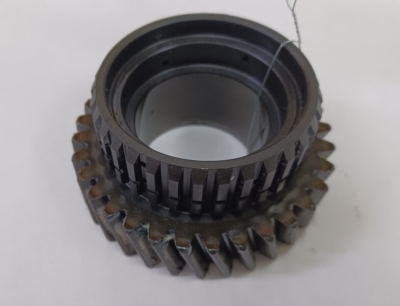 R120607 JOHN DEERE 5210 5220 5310 5400 TOP SHAFT GEAR 32 TEETH | eBay