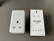 TP-Link TL-WPA4230P AV500 Passthrough Powerline Wi-Fi Kit